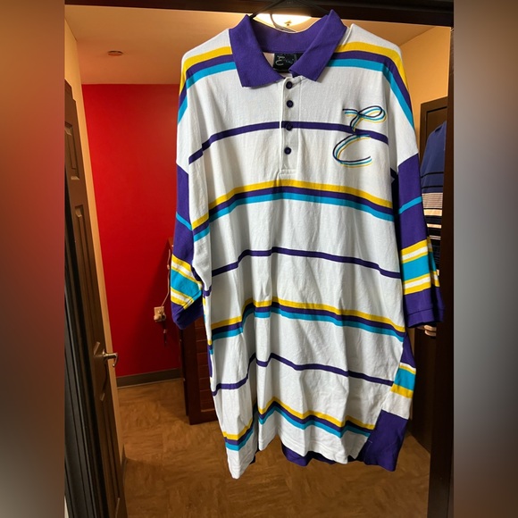Evolution Collared Shirt Used Excellent Condition 💜🤍💙💛👕 - Picture 1 of 8